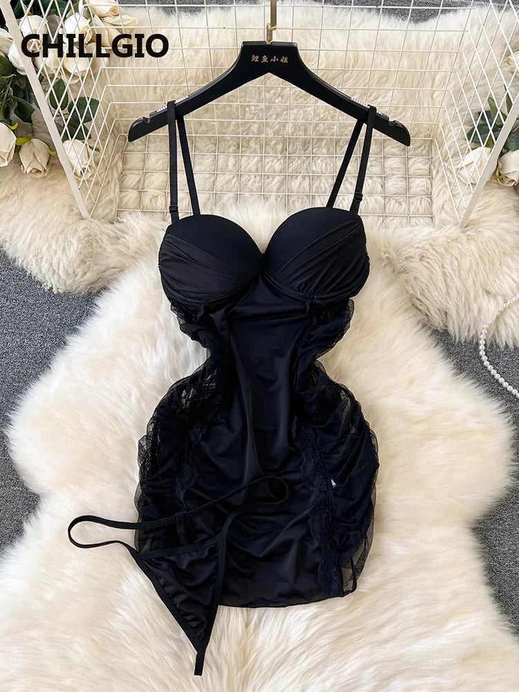 Nuisette ultra courte