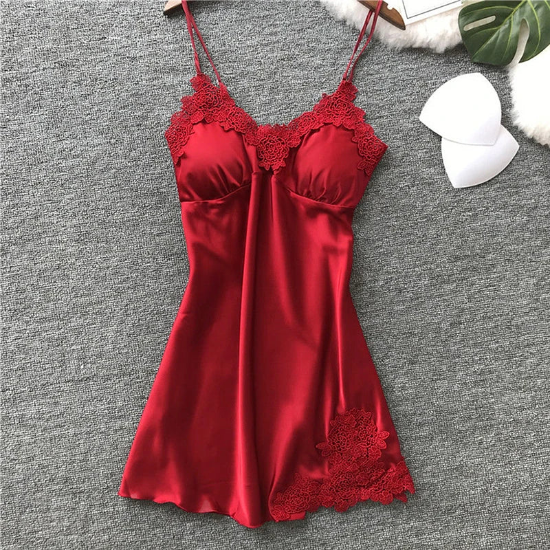 Nuisette noir et rouge