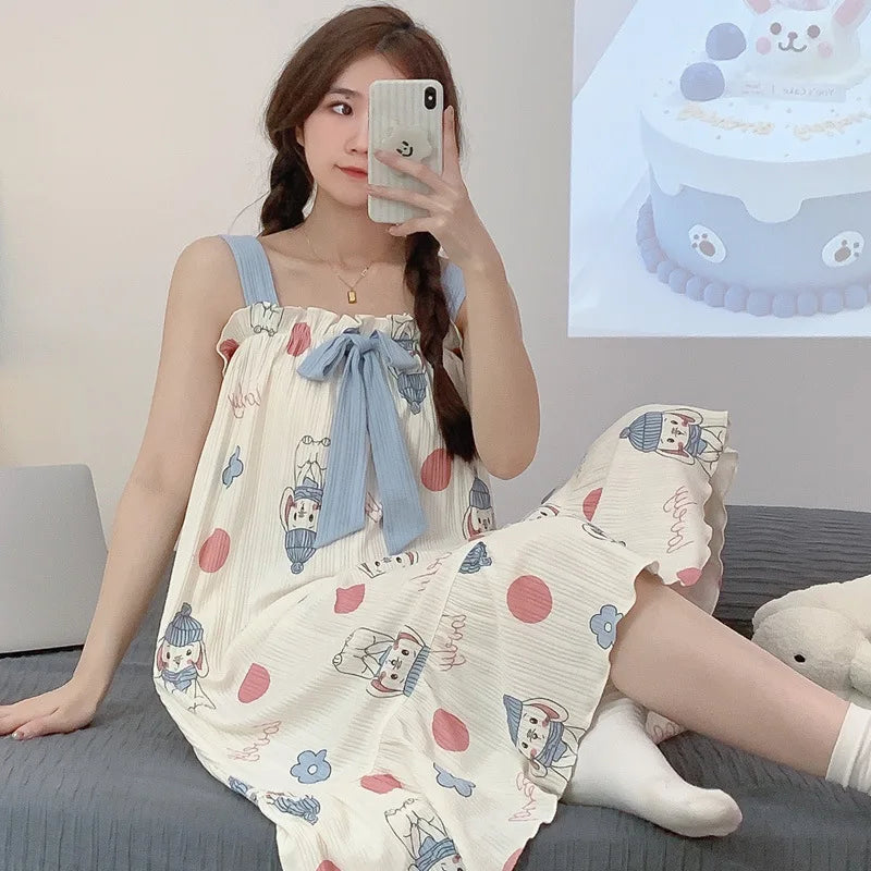 Nuisette beige bleu ciel