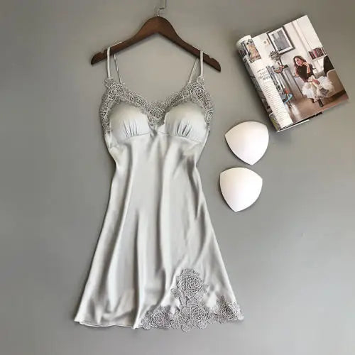Nuisette gris