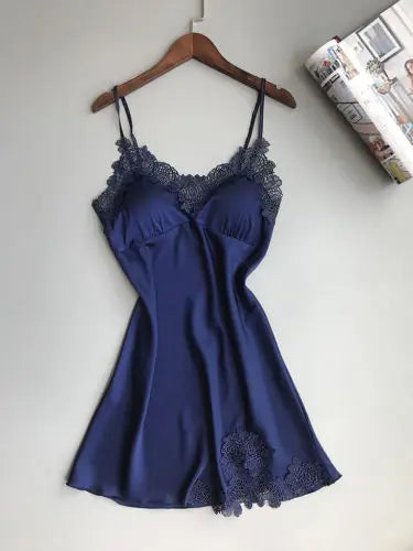 Nuisette bleu nuit